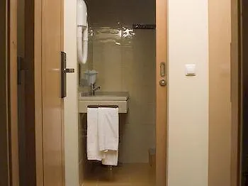 Inn Fashion Residence Lisboa 3*,